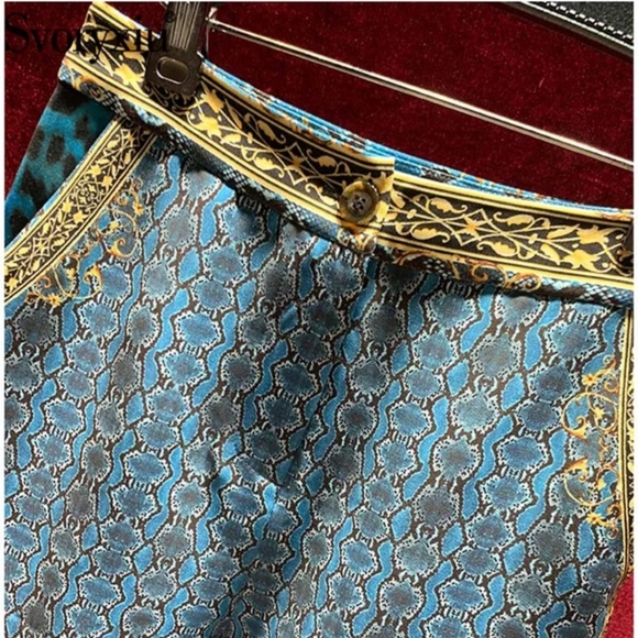 NWT Elegant Suit  Animal print Luxurious Jacket with Pants. XL - Picture 6 of 16